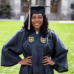 Meet your Posher, Kaci